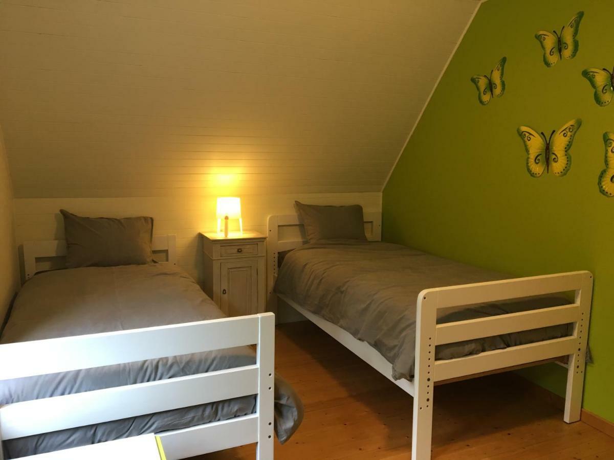 Stropershuisje Stekene Bagian luar foto